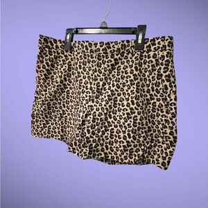 Banana Republic Animal Print shorts